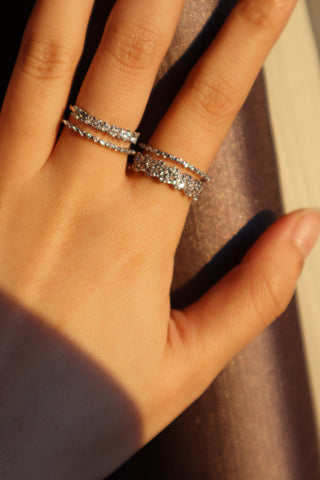 Thick Layers Diamond Ring